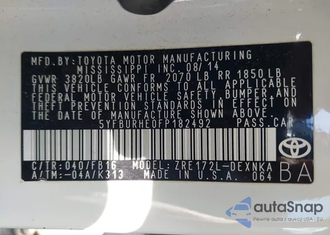 2015 Toyota Corolla Le Plus z USA, uszkodzony, nr VIN 5YFBURHE0FP182492